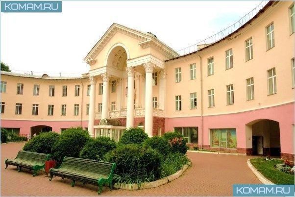 Куда поехать на майские праздники?