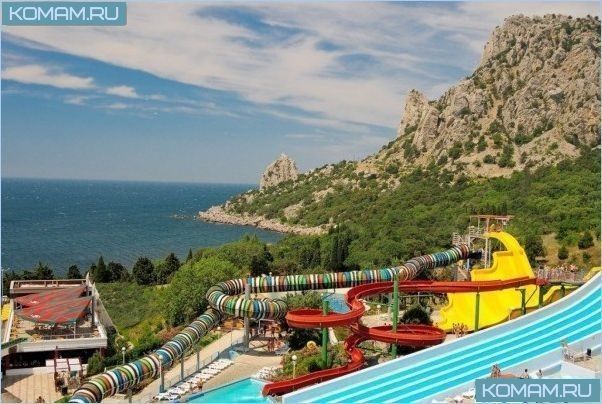 Комплекс Миндальная роща с отелями и аквапарком